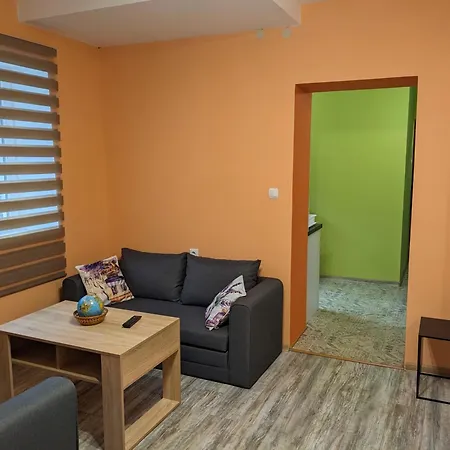 аладин- център Apartment *