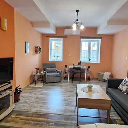 уютно централно студио Apartman *